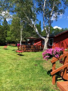 Twin Cedars Resort lakefront cabins