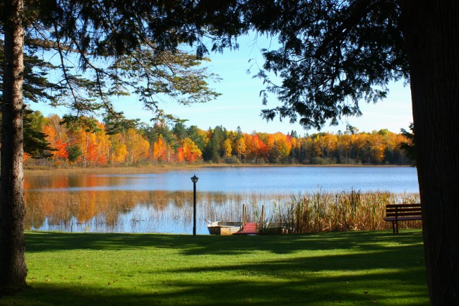 twin-cedars-resort-fall-colors-2016