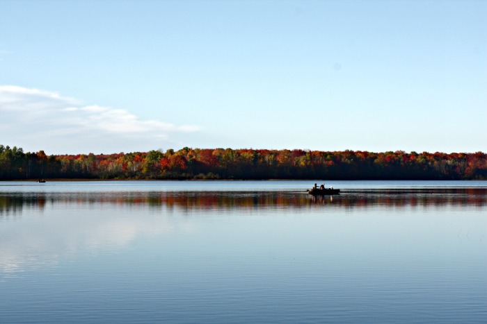 fall-fishing-at-twin-cedars-resort-2016