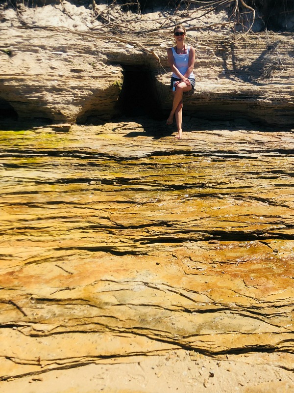 Pictured Rocks Kayaking climbing